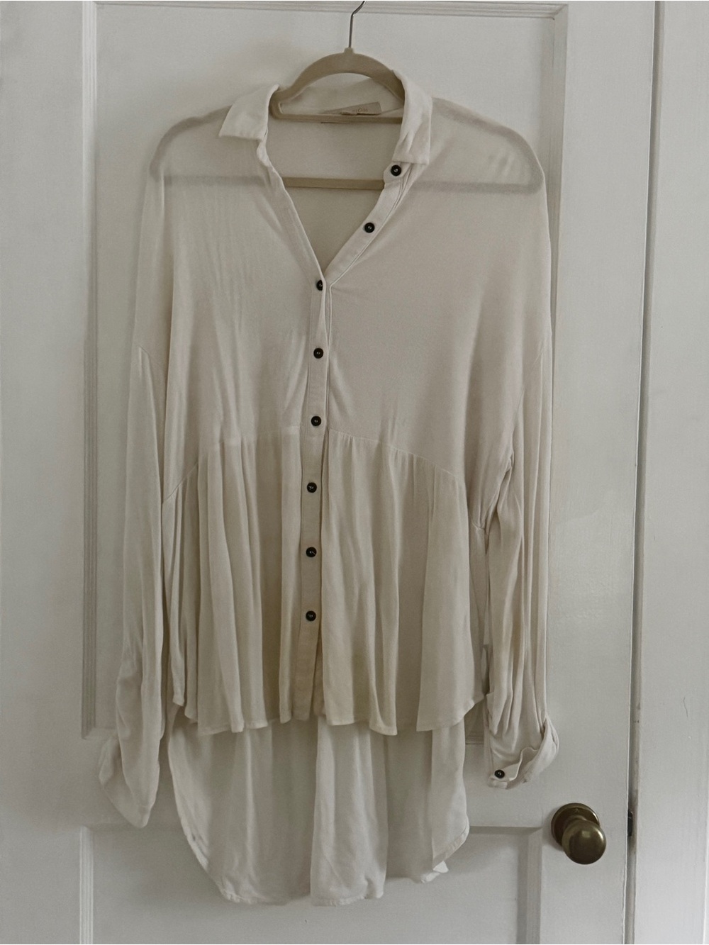 Anthropologie Everleigh Light Cream Button-Front Pleated Women’s Tunic